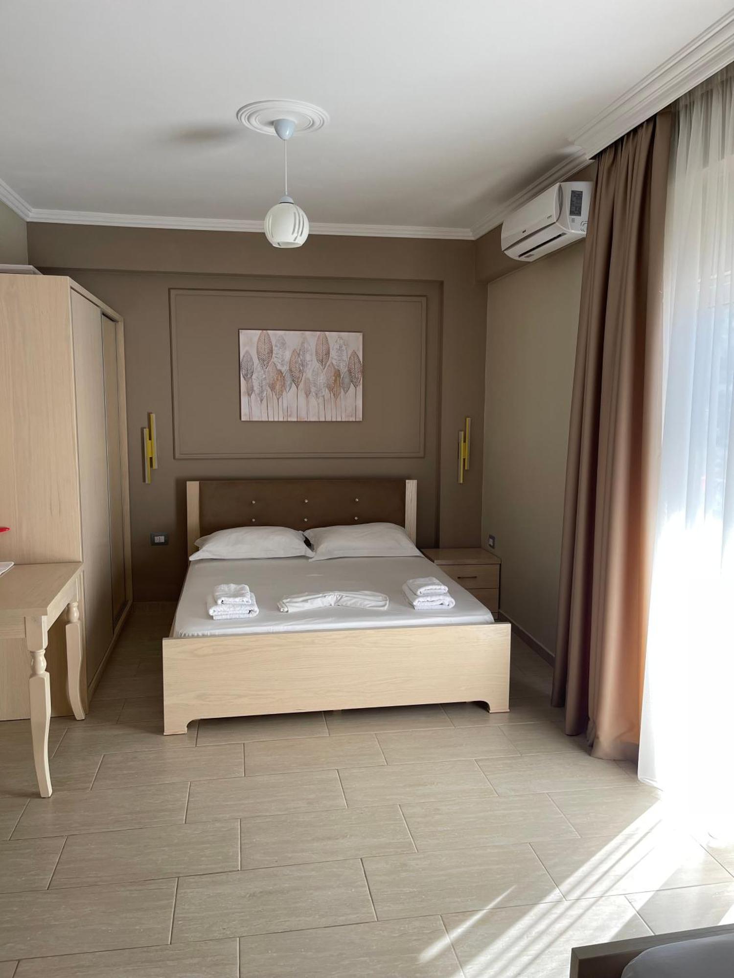 Durmishi Rooms & Apartments & Beach Sarandë Exterior foto
